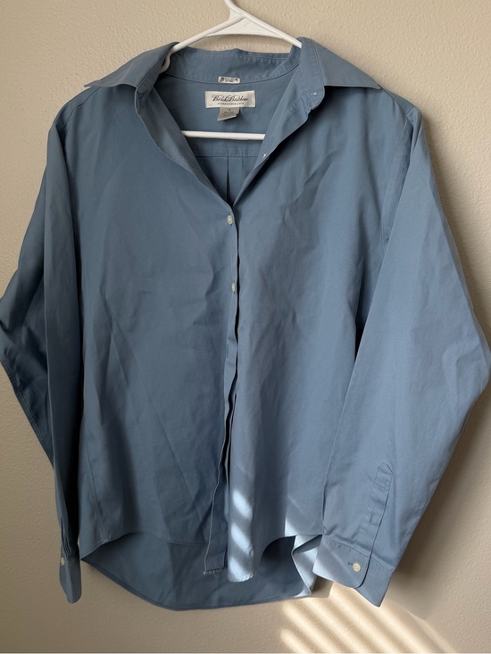 Brooks Brothers Tops - Women’s Brooks Brothers Cotton Non-Iron Button-up Blue Size 8 Office Minimalist